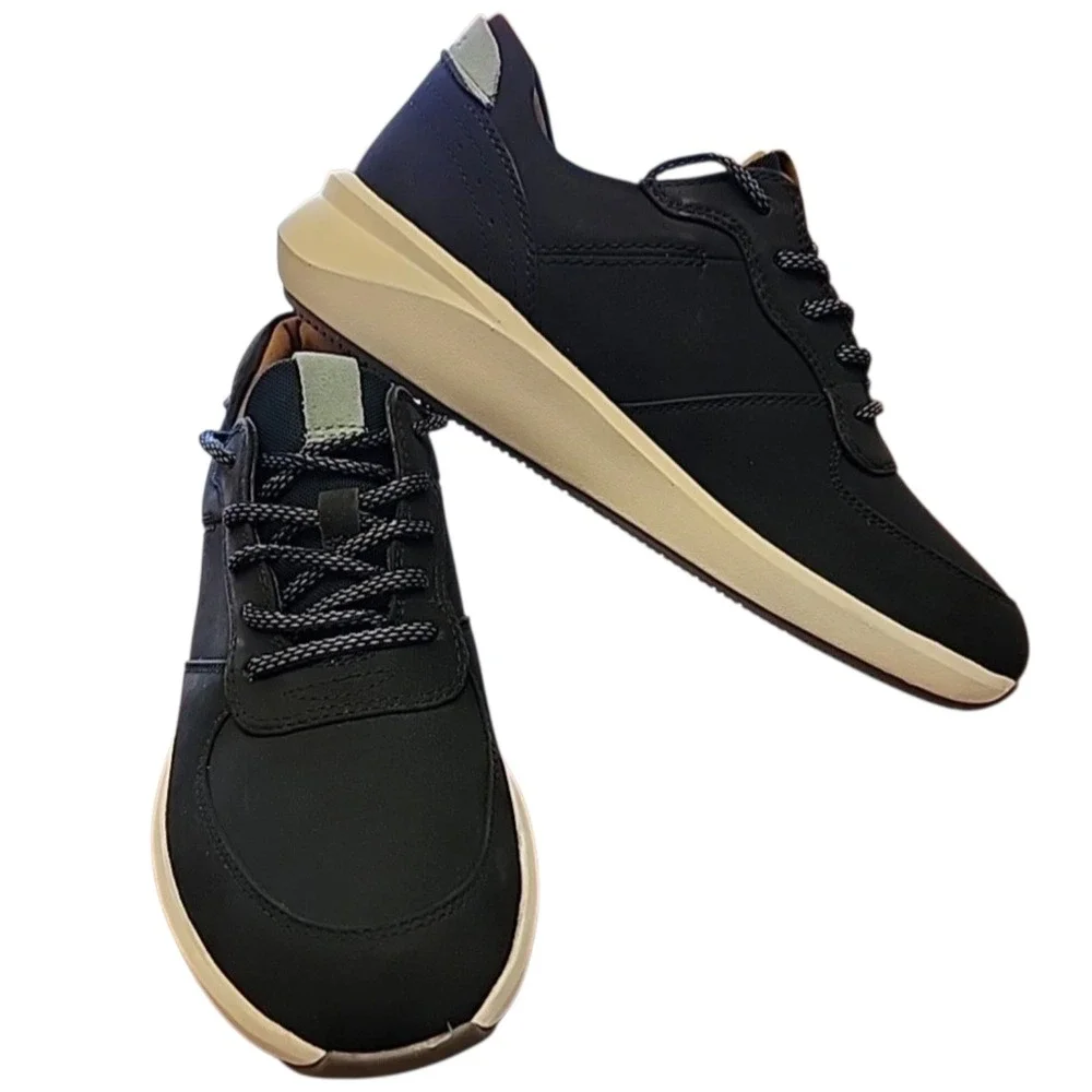 Clarks Women's Un Rio Sprint Sneaker Navy Nubuck Marine‎ Size 7.5 NEW